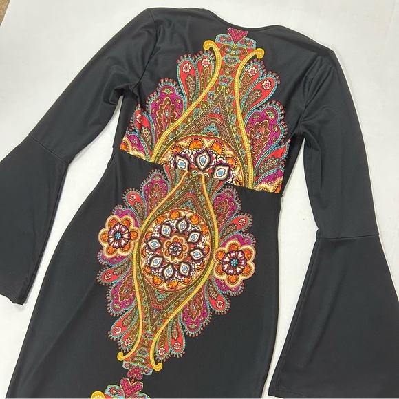 Venus Black V Neck Bell Sleeve Plunging Dress XS - Picture 9 of 13